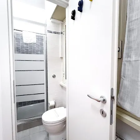 Bonelli Eur Space Apartment *